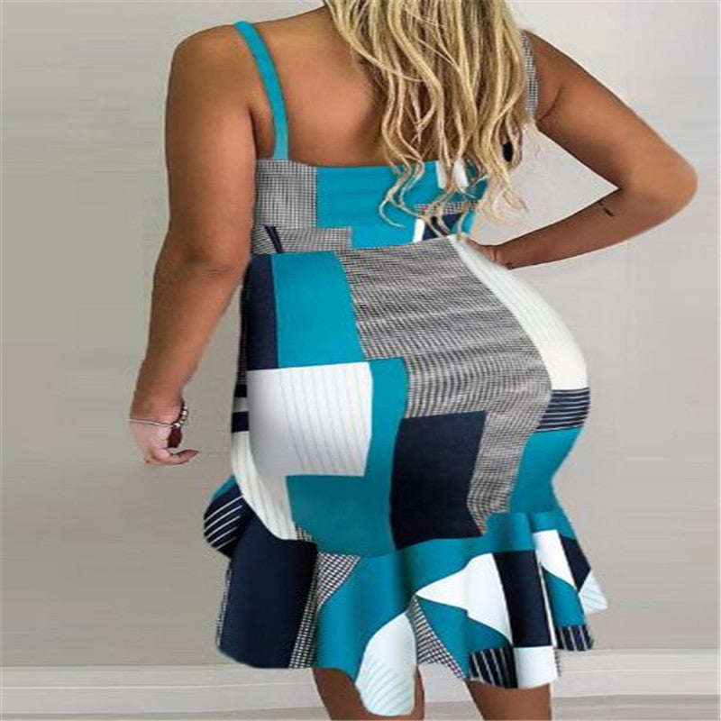 Collage-Neckholder Midikleid mit asymmetrischem Saum